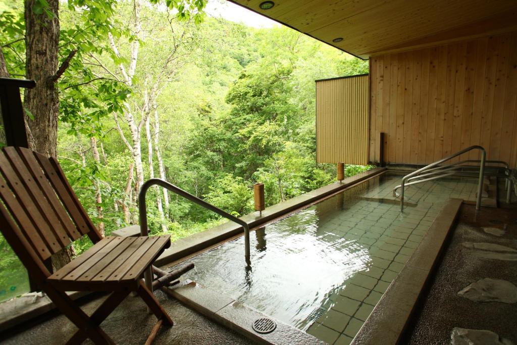 ホテル渓谷 山ノ内町 エクステリア 写真